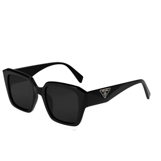 Lunettes de soleil Prada noires